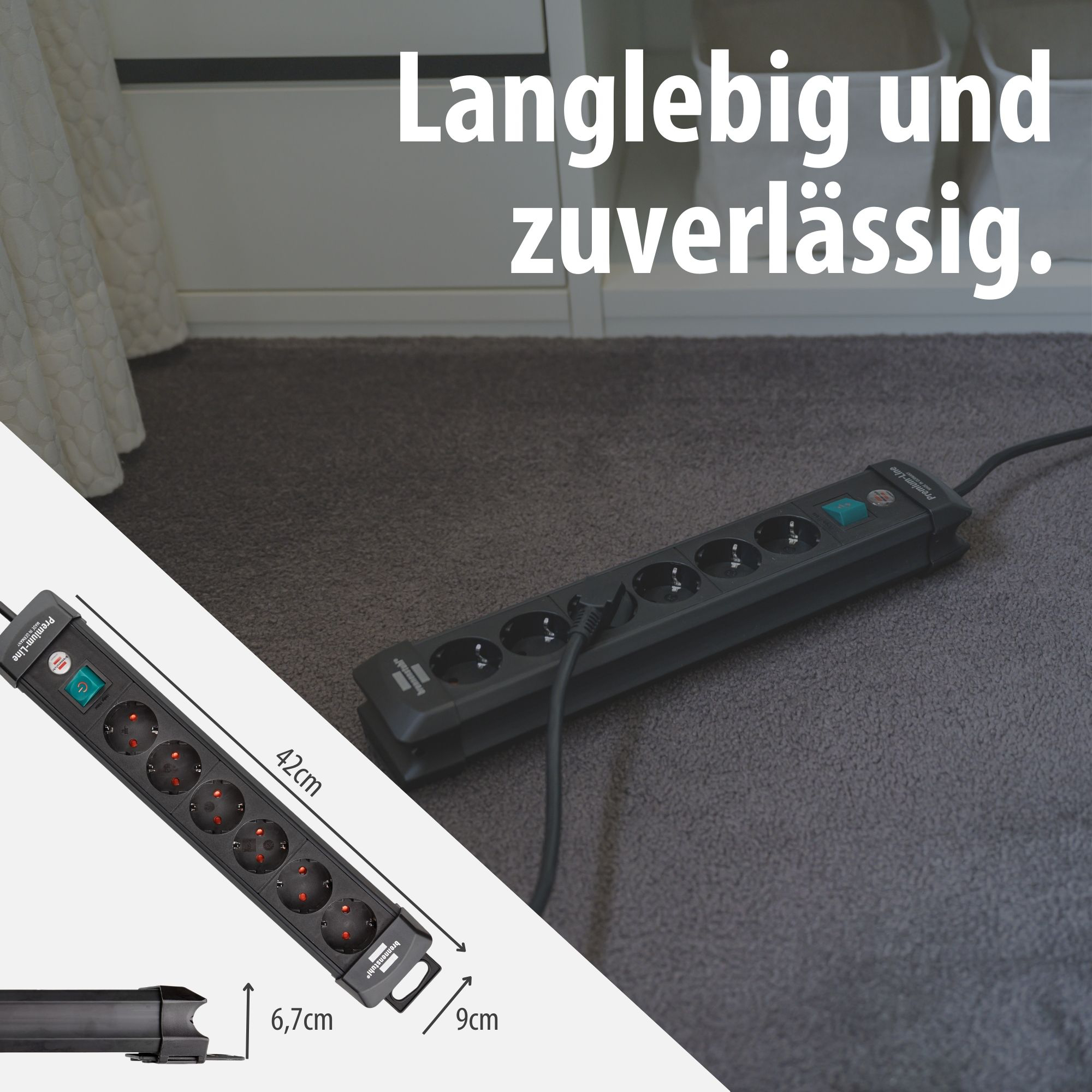 Schwarze Mehrfachsteckdose mit 8 Steckplätzen und Schalter, Maße angegeben.
