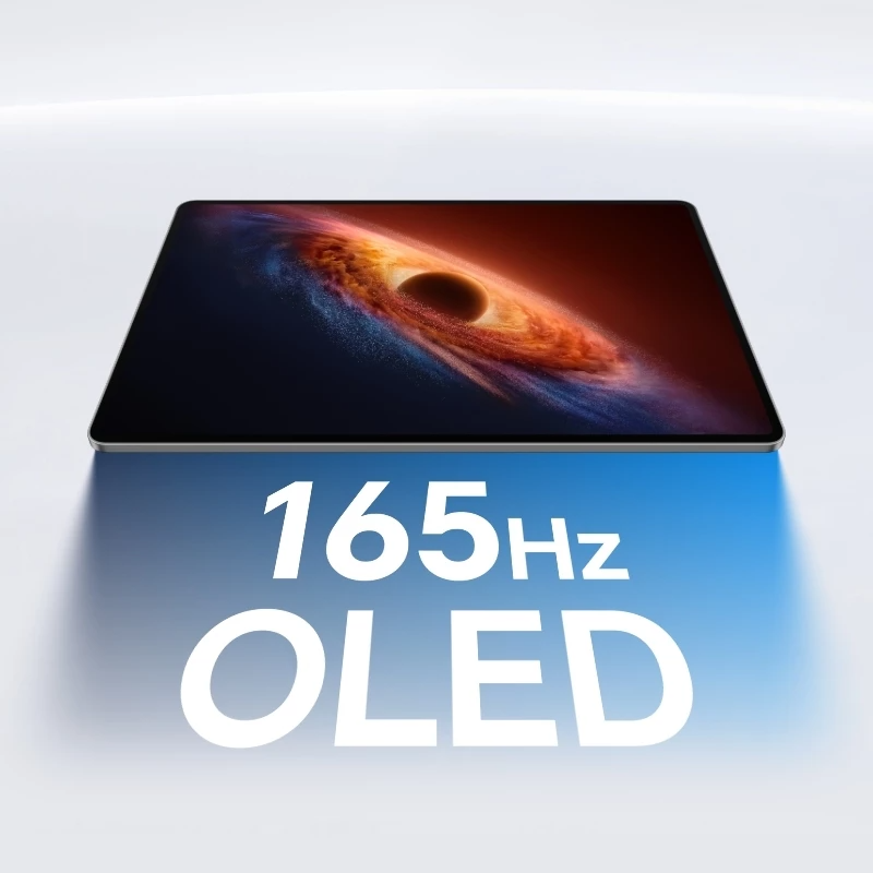 Egy tablet űrbéli háttérrel és '165Hz OLED' felirattal.