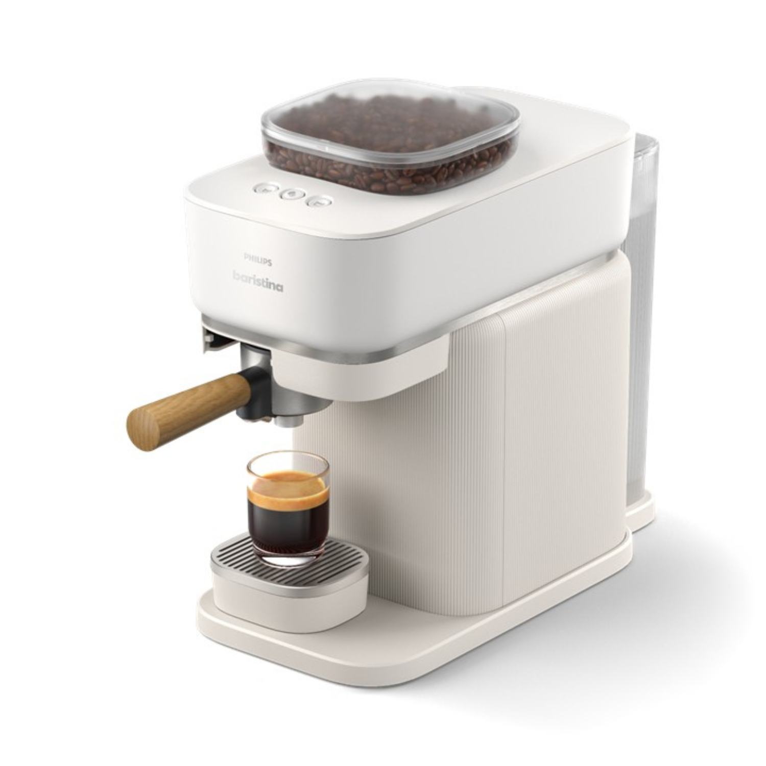 Cafetera blanca con mango de madera, llena de granos de café, preparando espresso.