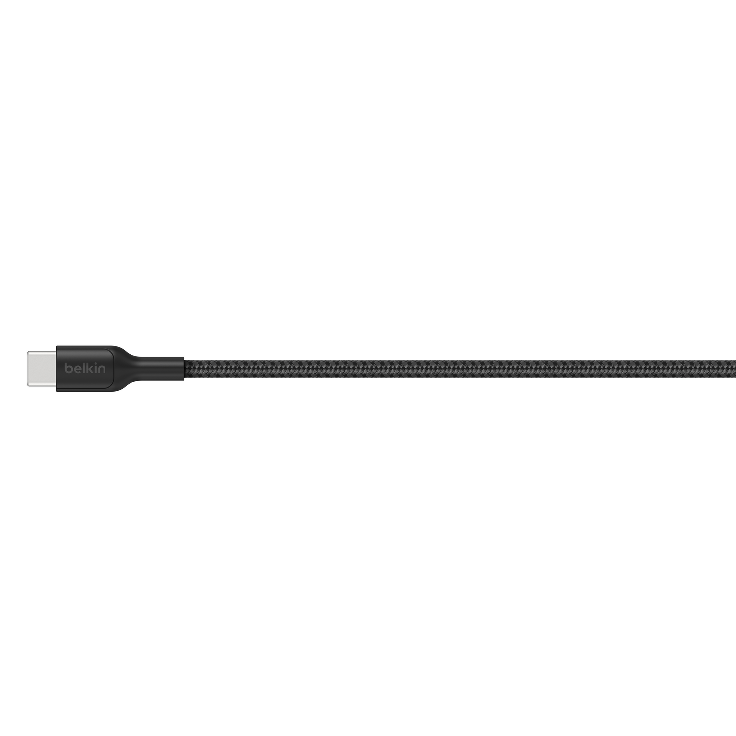 Un cable Belkin USB-C negro con conector plateado sobre fondo blanco.