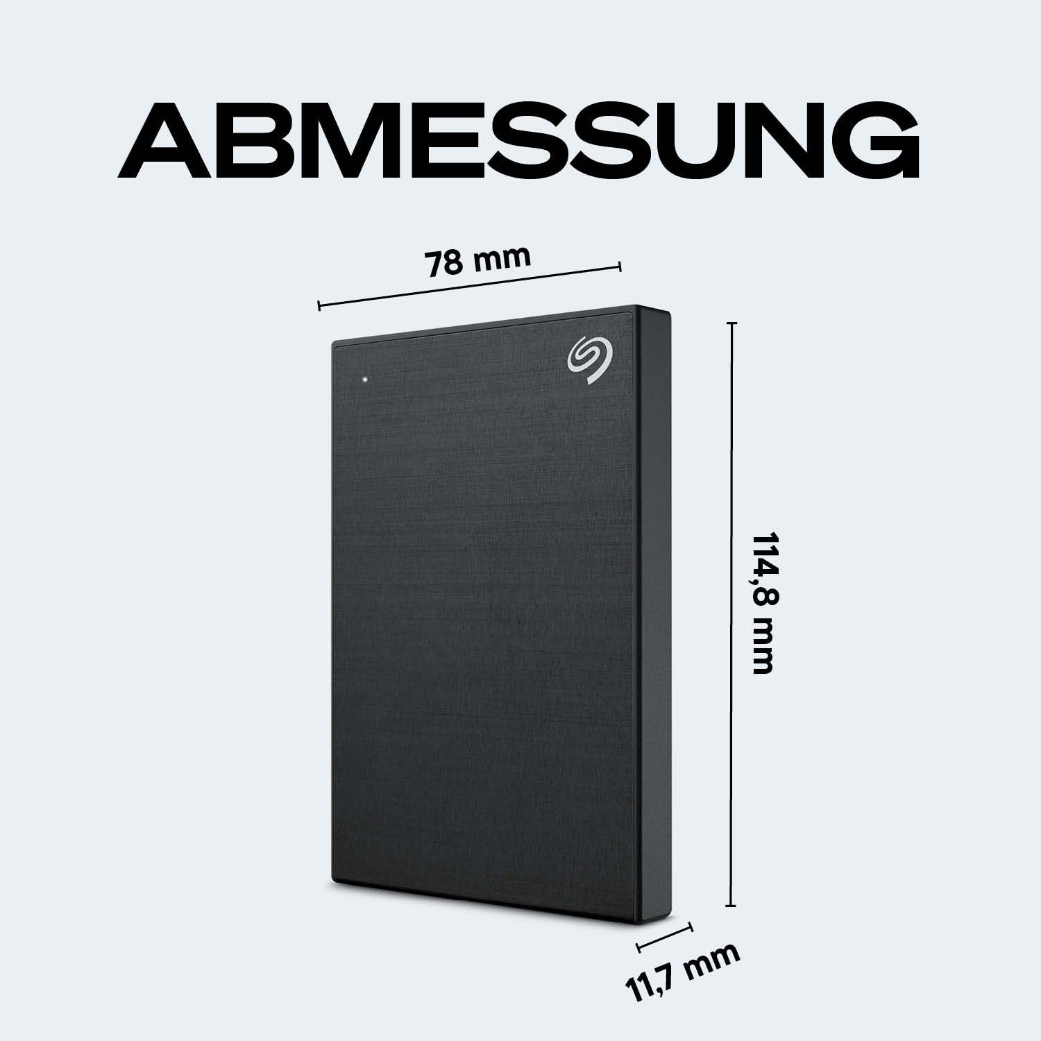Schwarze externe Festplatte mit Abmessungen: 78 mm Breite, 114,8 mm Höhe, 11,7 mm Dicke.