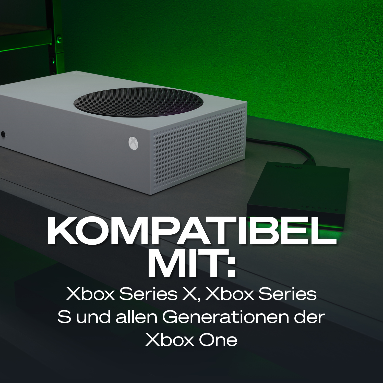 Weiße Xbox Series S Konsole mit externer Festplatte, kompatibel mit Xbox One.
