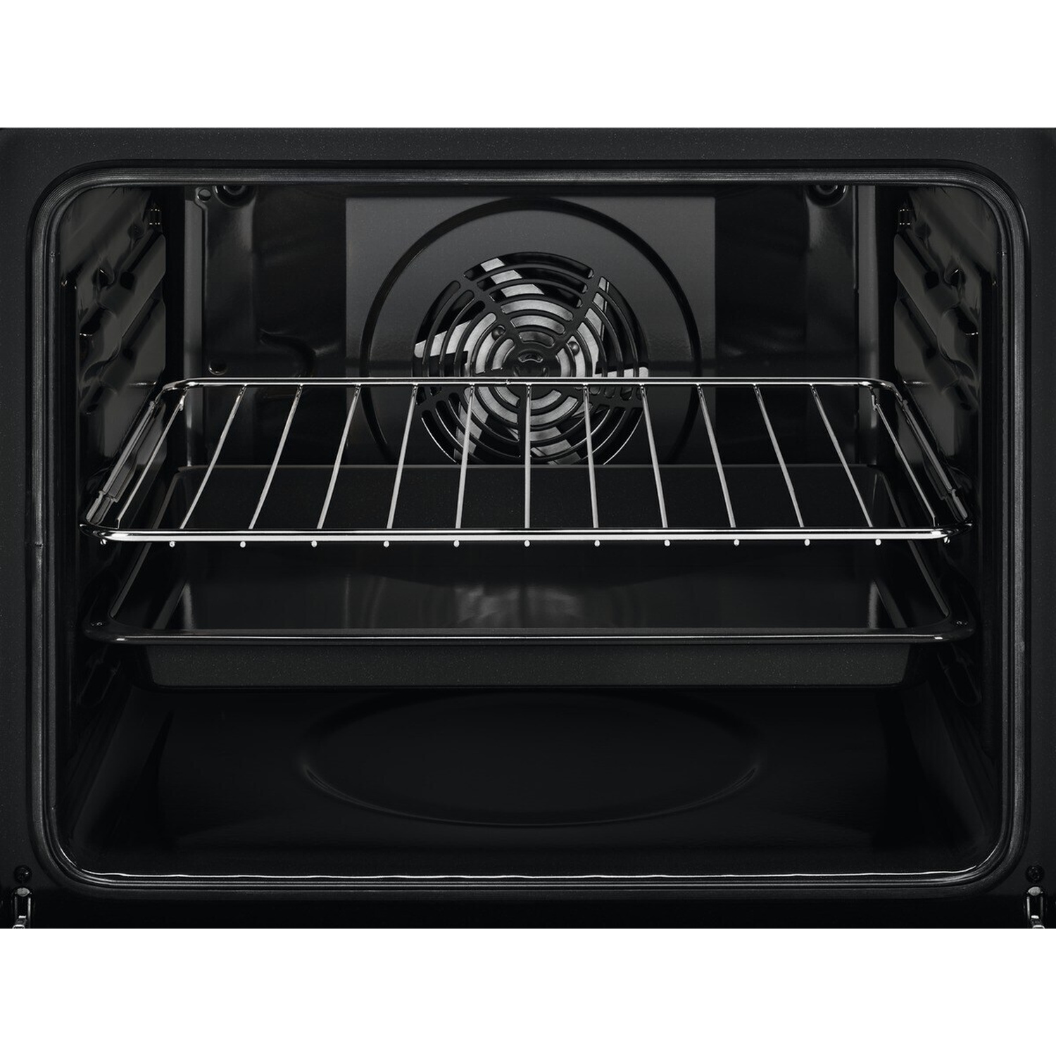 Vista interna di un forno nero con ventola, griglia e teglia.