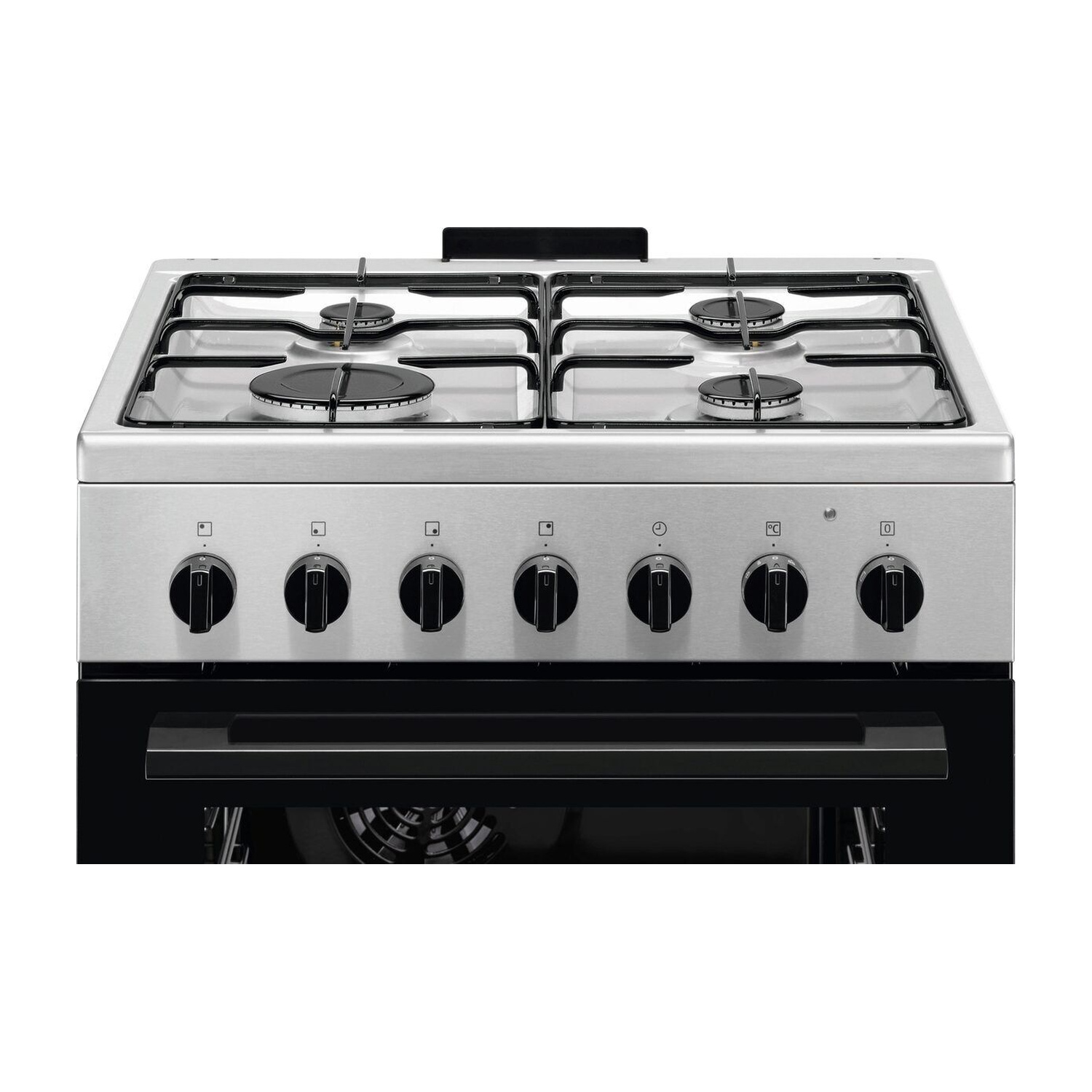Fornello in acciaio inox con quattro fuochi, sei manopole e un forno sotto.