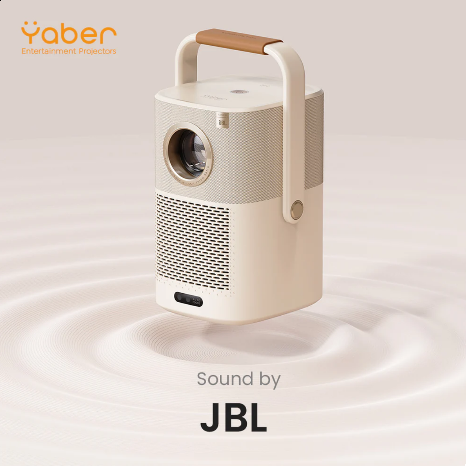 Een Yaber projector met JBL-geluid op een crèmekleurige achtergrond.
