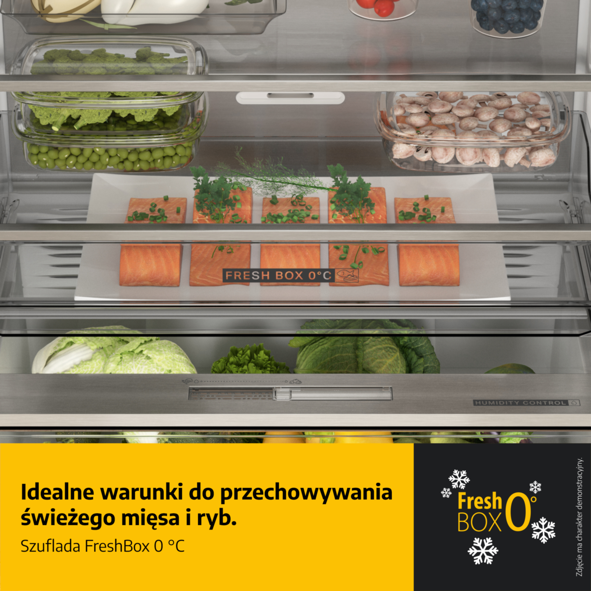 Lodówka ze świeżym łososiem, warzywami i grzybami.