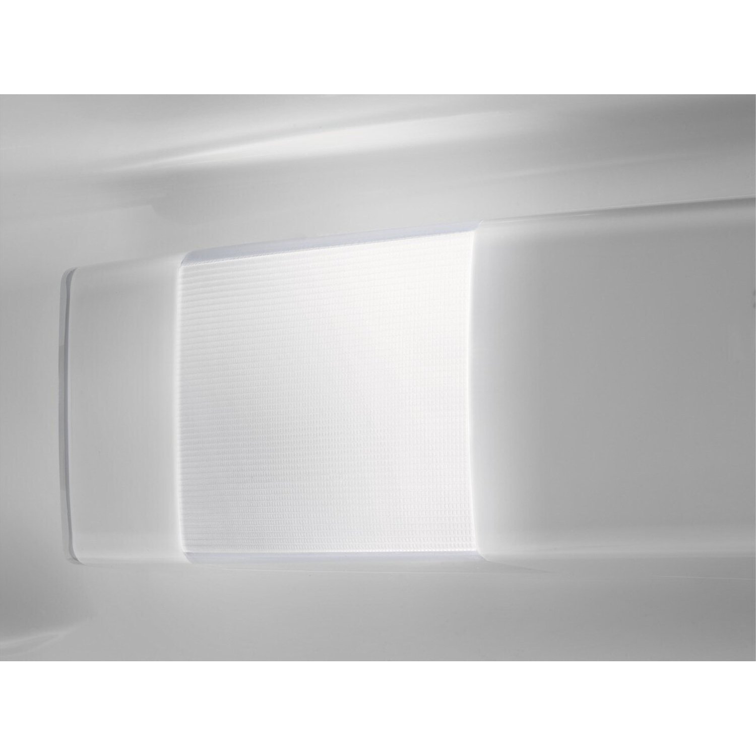 Uno scomparto illuminato e testurizzato all'interno bianco.
