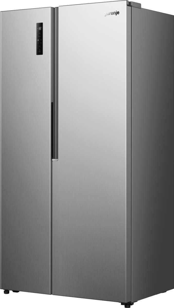 Ein silberner Gorenje Kühlschrank mit zwei Türen und einem Display.