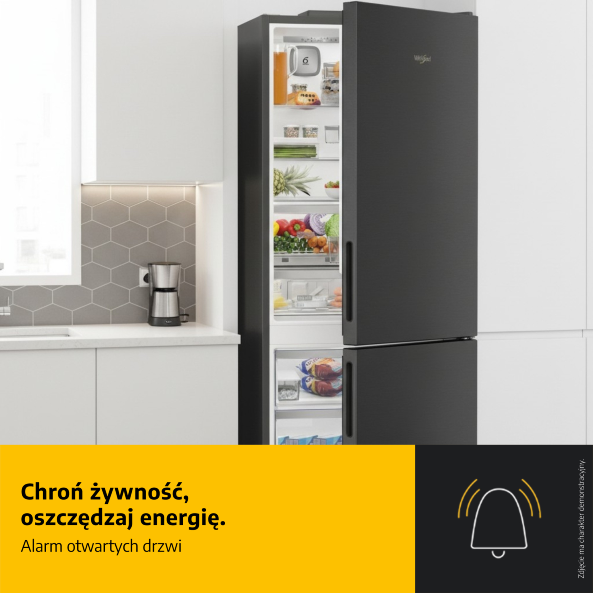 Otwarta czarna lodówka z żywnością obok ikony dzwonka.
