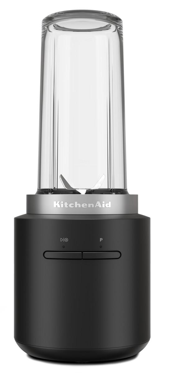 Ein schwarzer KitchenAid-Standmixer mit Glaskrug und silbernen Bedienelementen.
