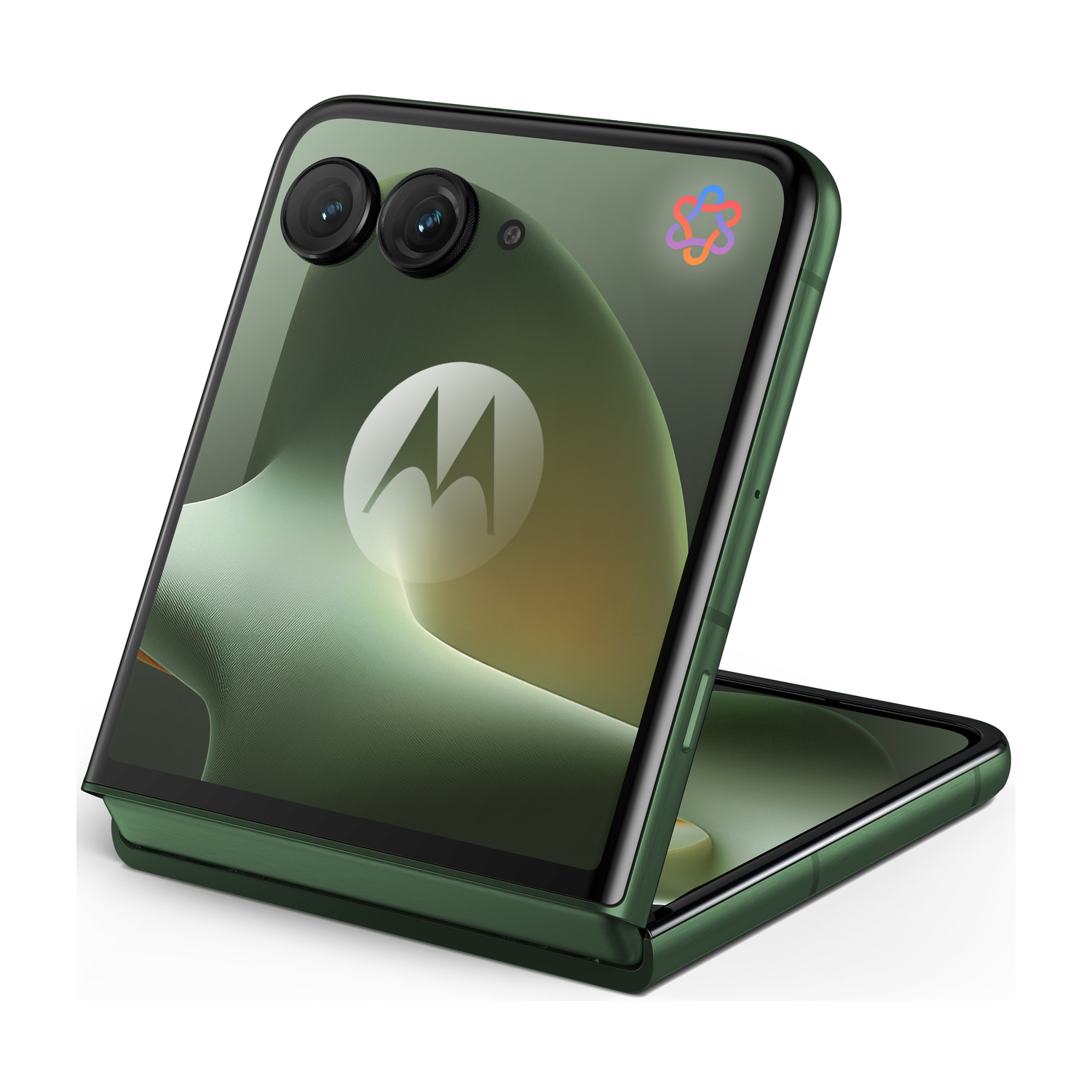 Un telefono a conchiglia Motorola verde è aperto, mostrando doppie fotocamere e un logo Motorola sullo schermo.