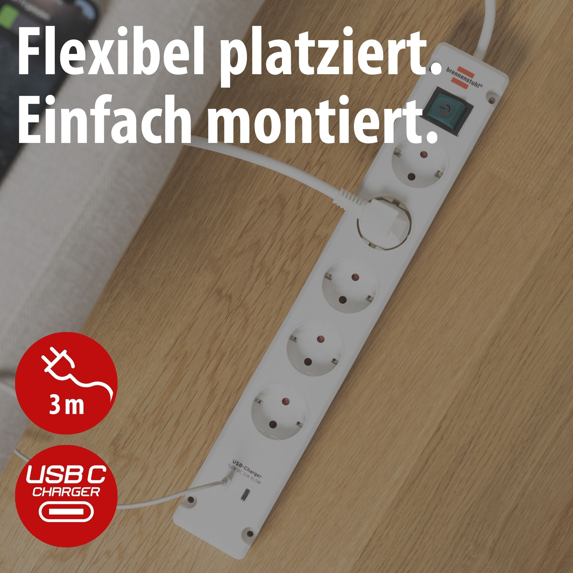 Weiße Steckdosenleiste mit 5 Steckplätzen, USB-C-Ladeanschluss und 3m Kabel.