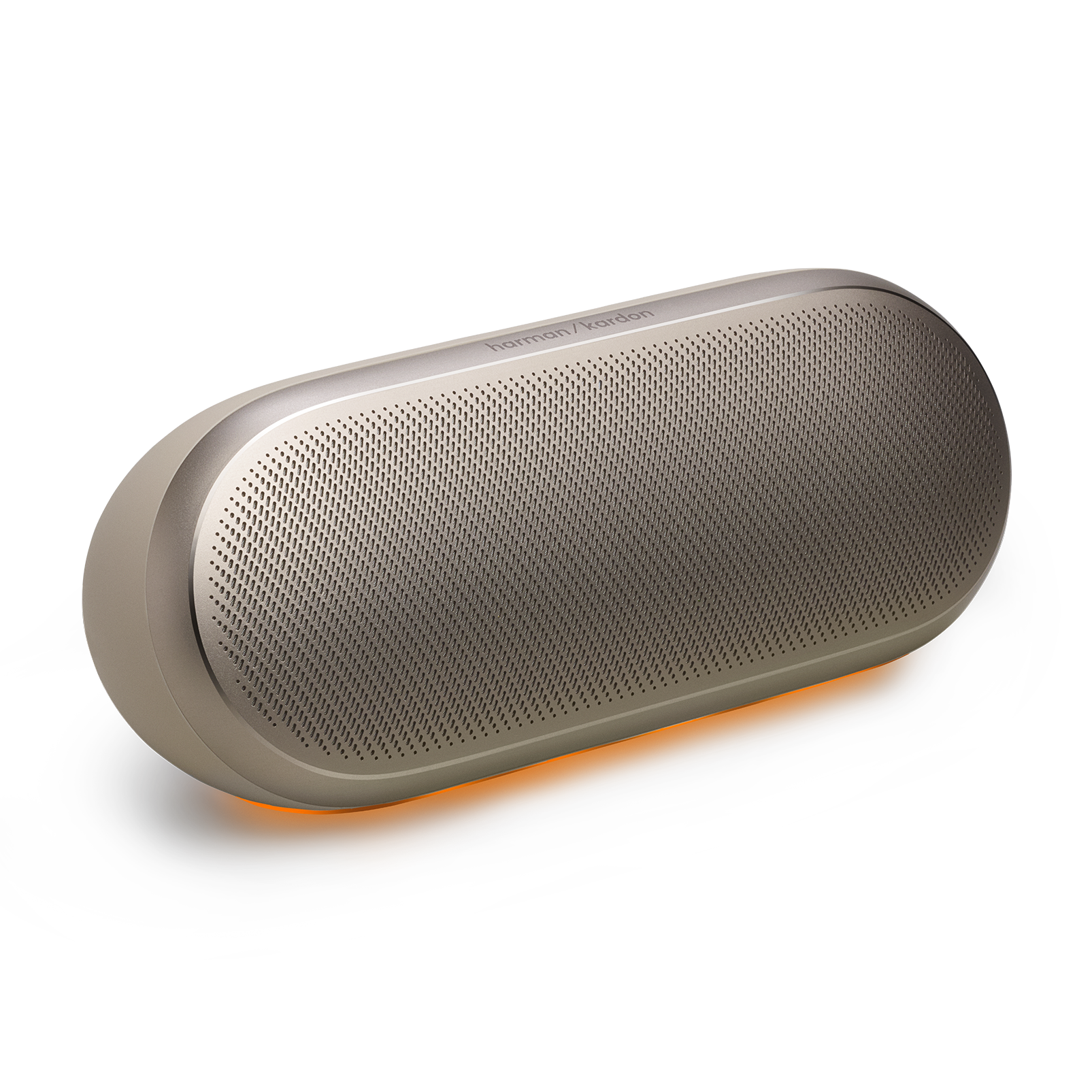 Altında turuncu ışık bulunan oval altın rengi Harman Kardon hoparlör.