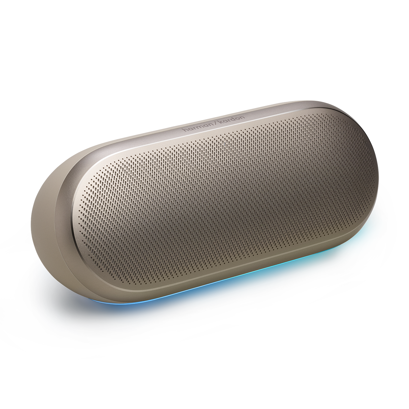 Siyah arka plan üzerinde mavi LED aydınlatmalı altın rengi Harman Kardon hoparlör.