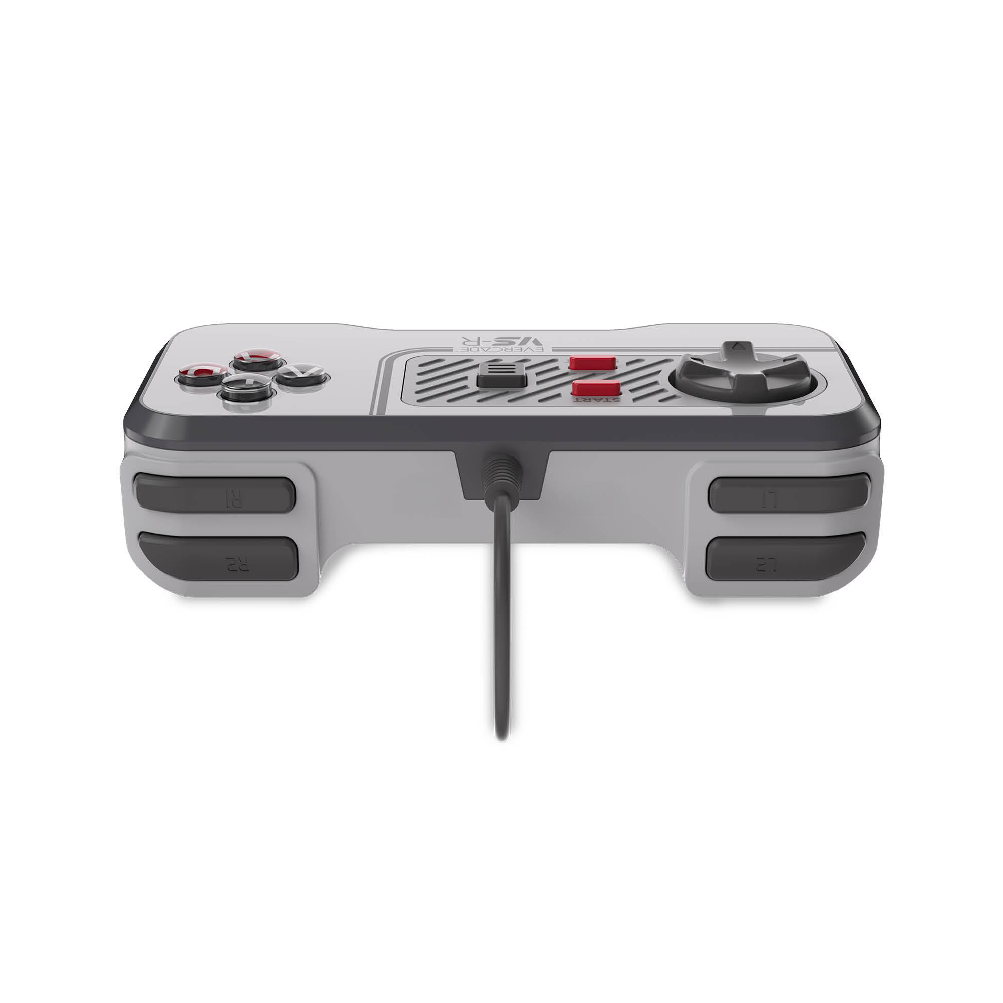Grauer Gamecontroller mit roten und schwarzen Tasten sowie einem grauen Steuerkreuz und Kabel.