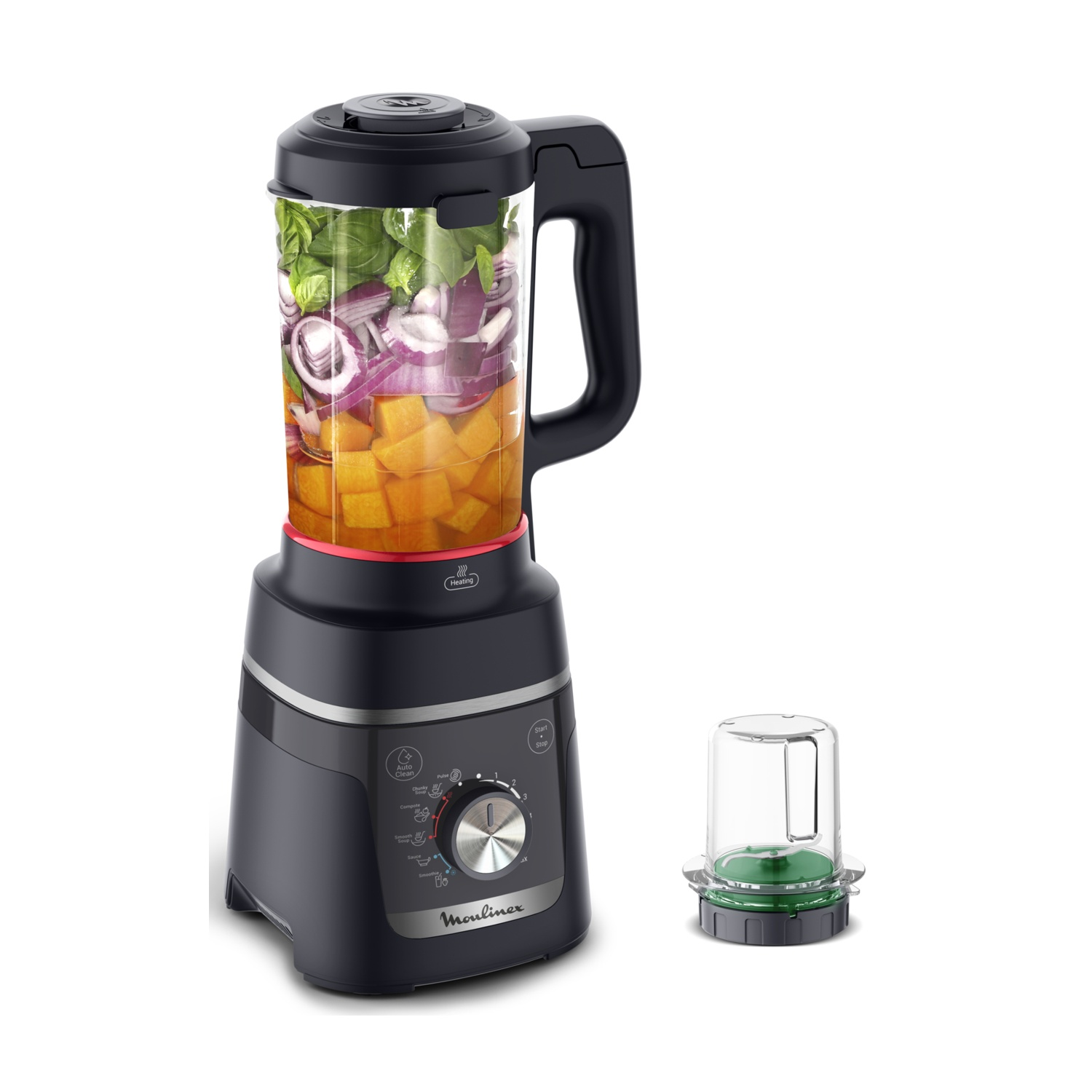 Un frullatore Moulinex nero con zucca a cubetti, cipolla rossa e basilico all'interno.