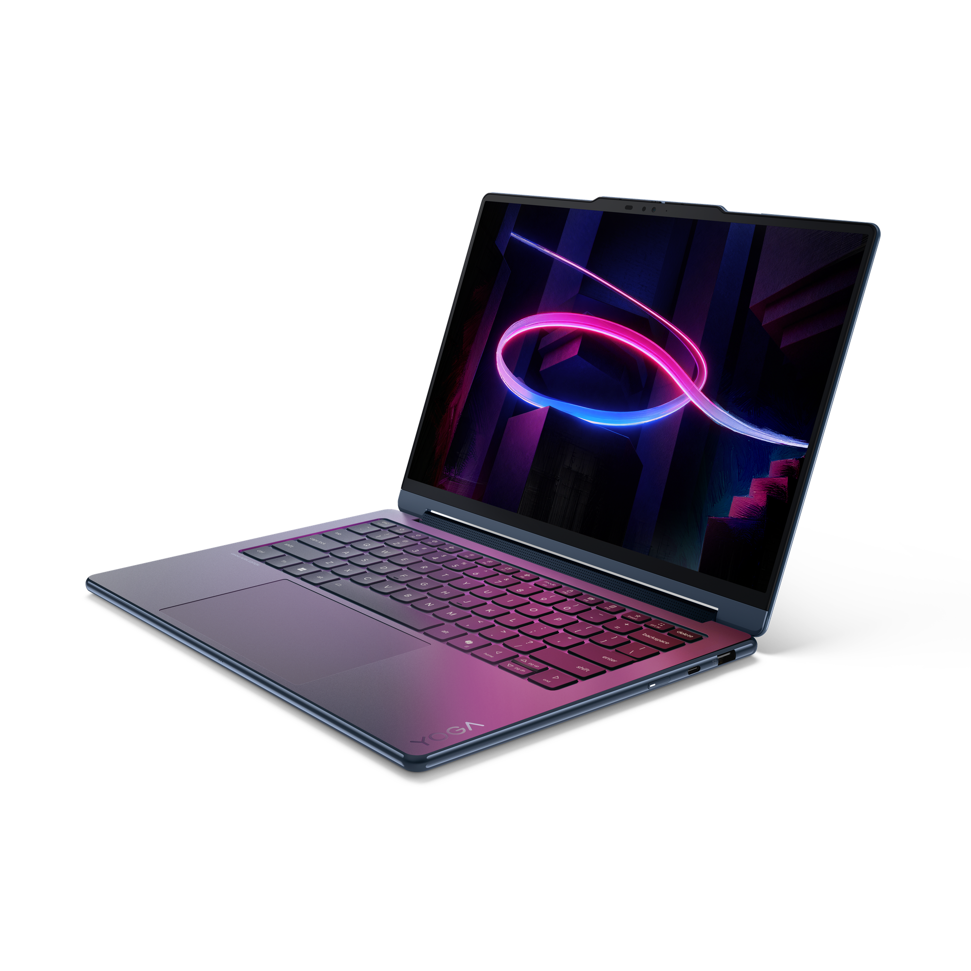 Ein geöffneter, dunkler Laptop mit beleuchteter Tastatur vor schwarzem Hintergrund.