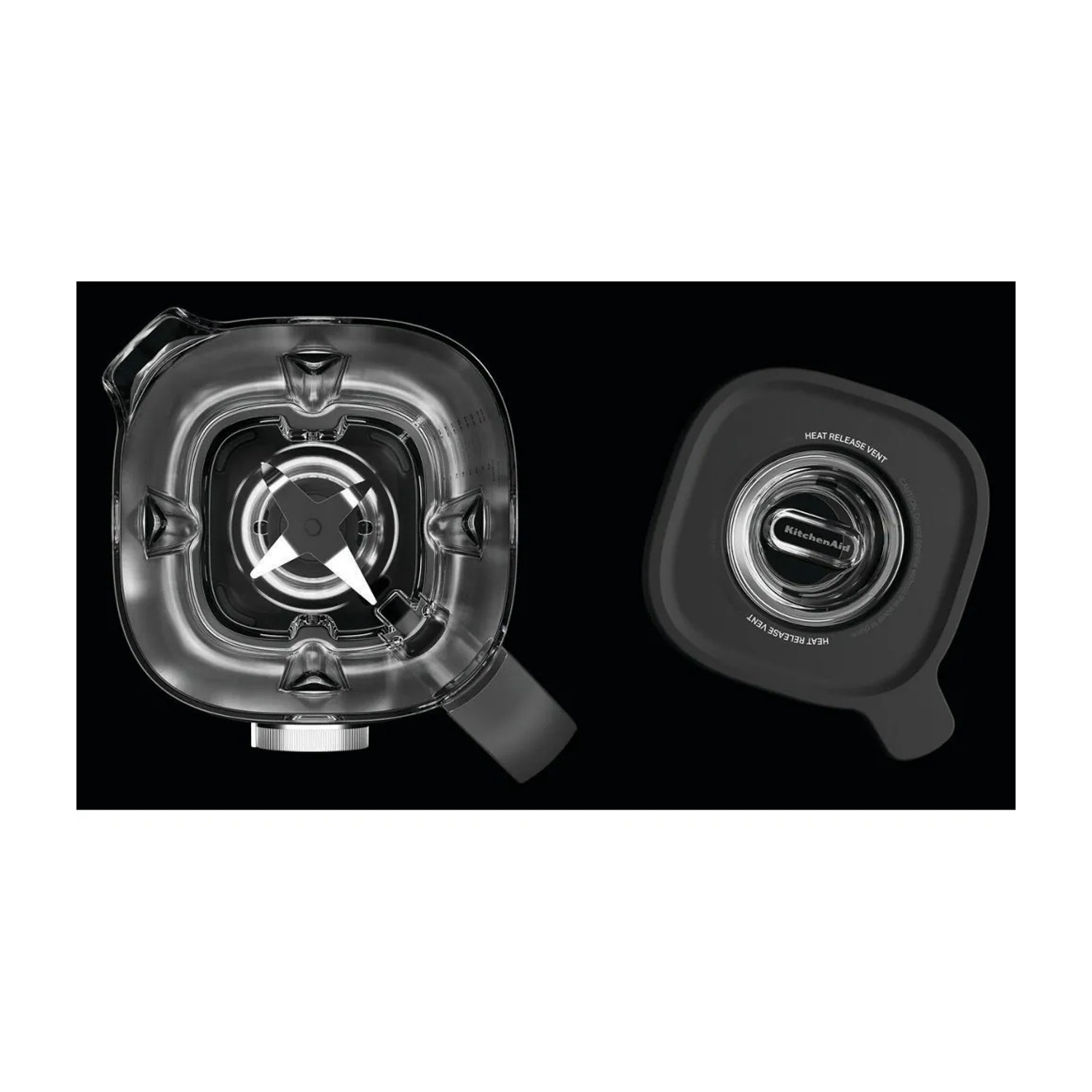 Caraffa trasparente per frullatore con lame e coperchio nero con "Heat Release Vent".