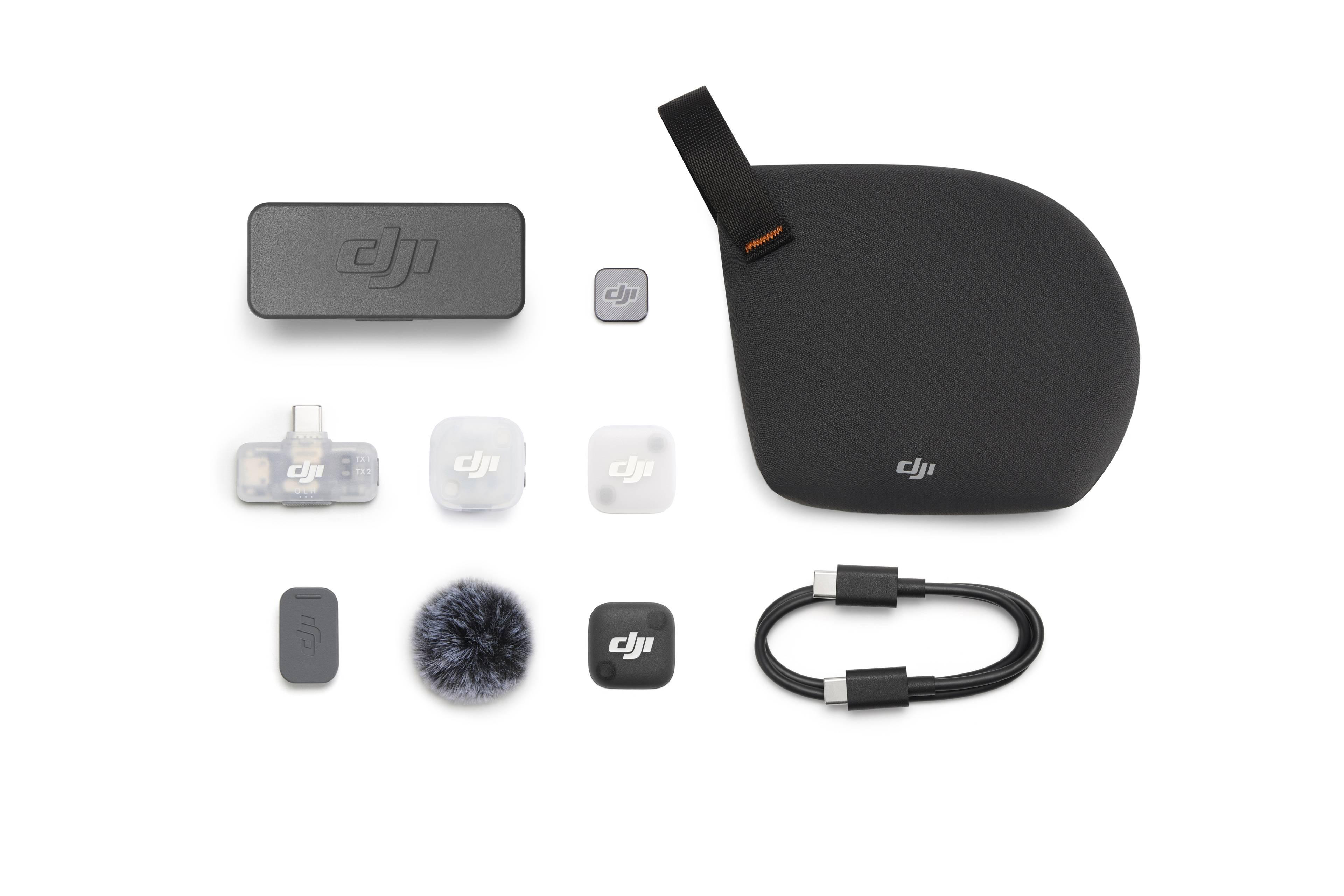 DJI Zubehör: Tasche, Sender, Empfänger, Mikrofon und Kabel auf weißem Hintergrund.