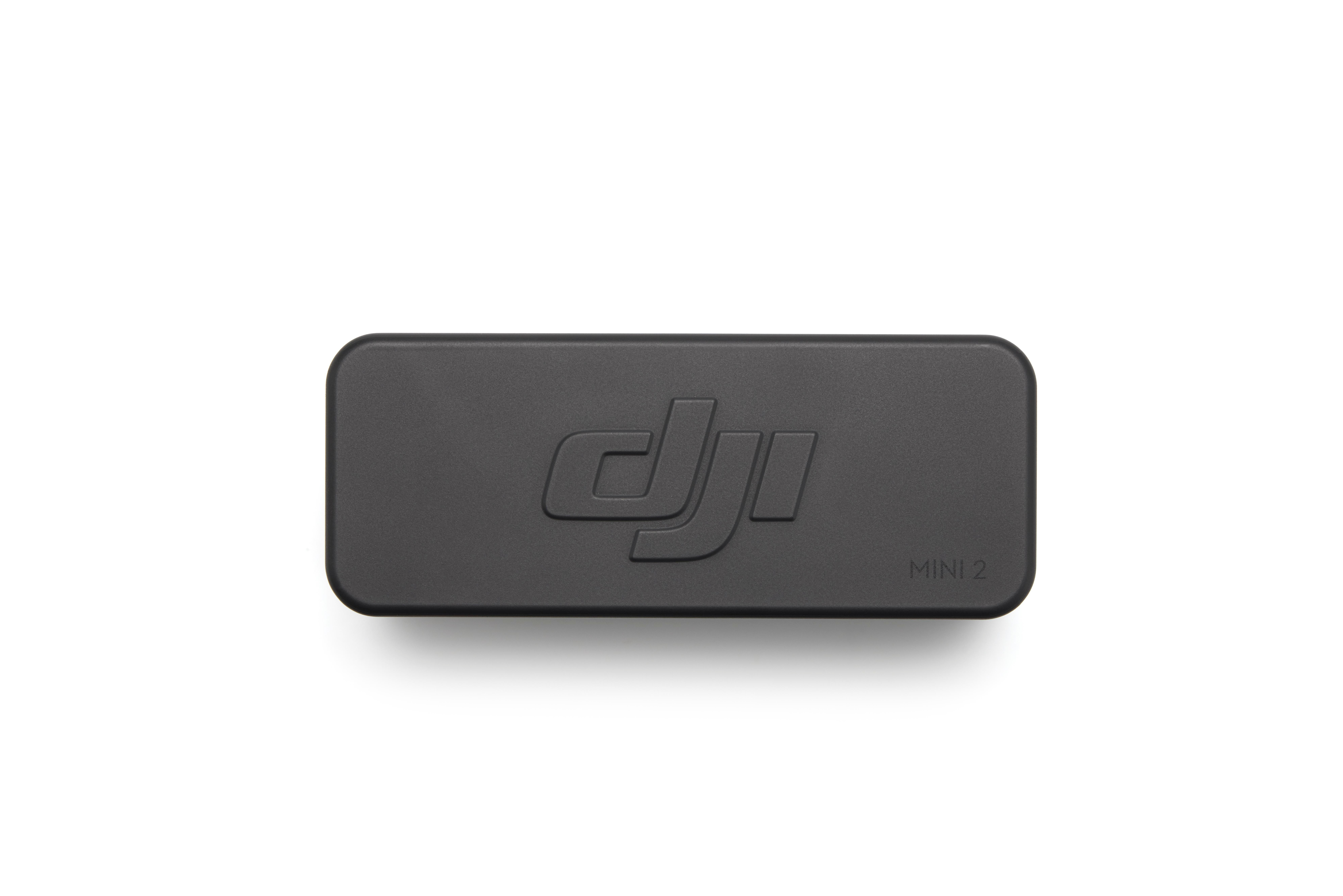 Schwarzes DJI Mini 2 Etui mit eingeprägtem Logo und Text.