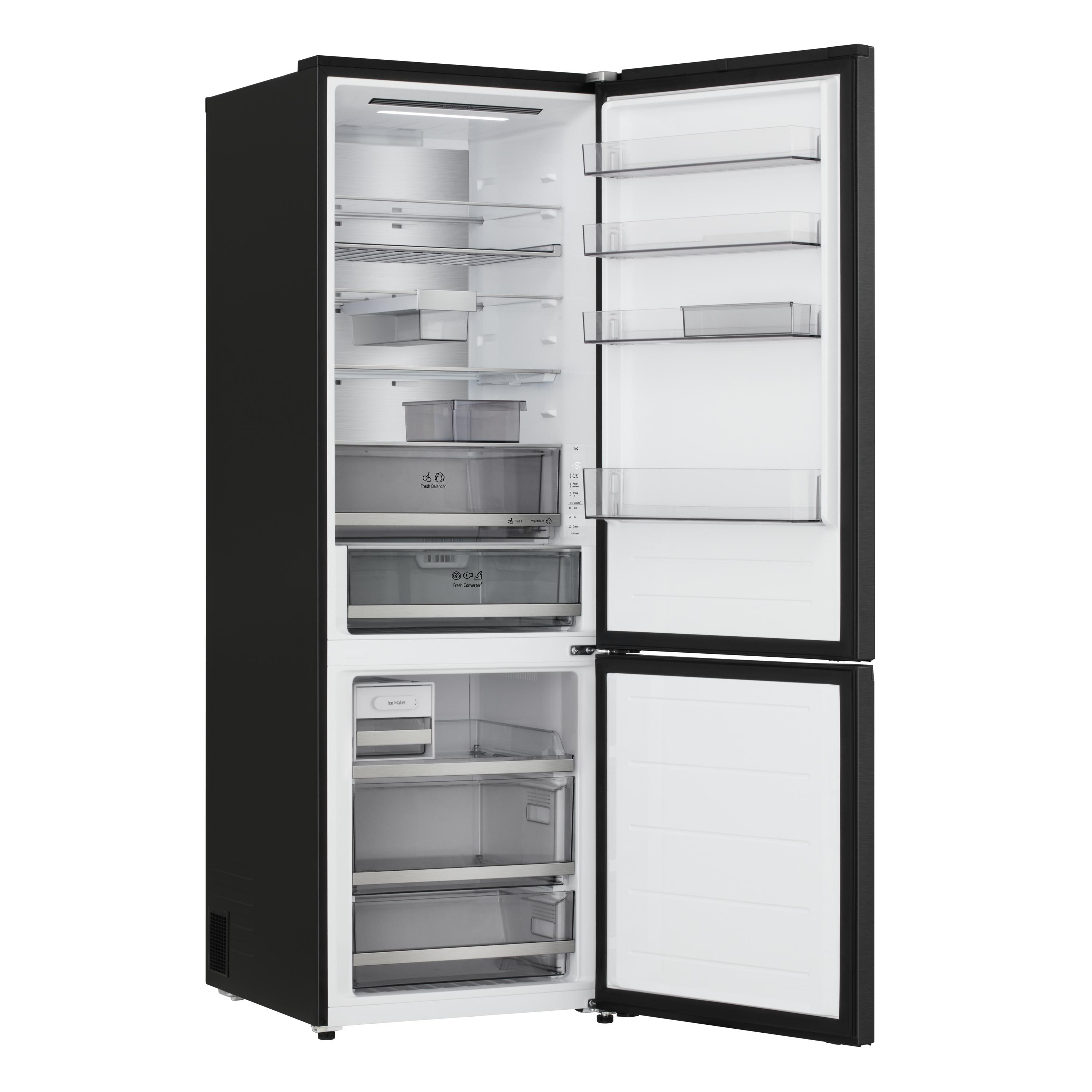 Ein schwarzer Kühlschrank mit offener Tür zeigt leere Fächer und Schubladen.
