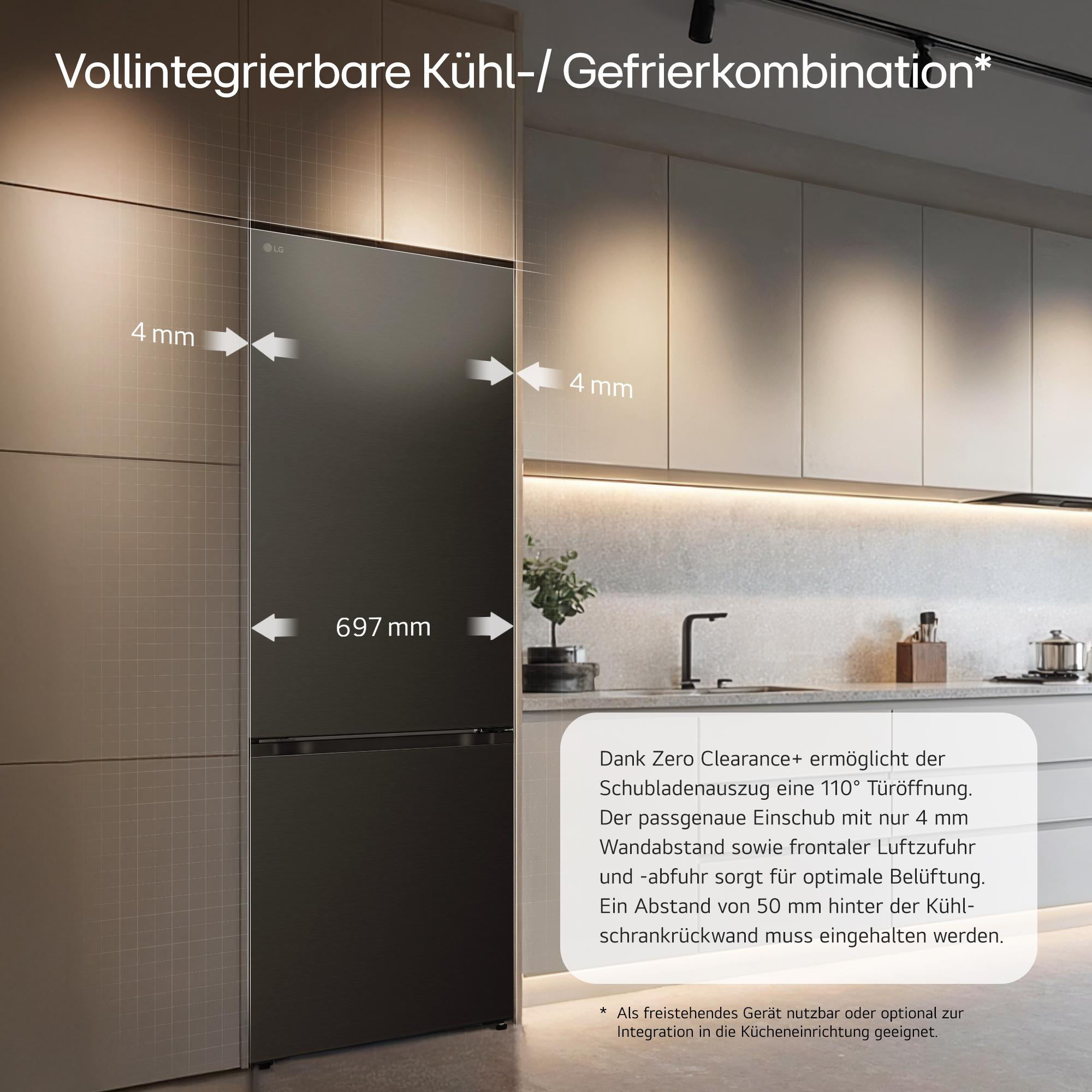 Integrierbarer Kühlschrank mit 4 mm Abstand und 110° Türöffnung.