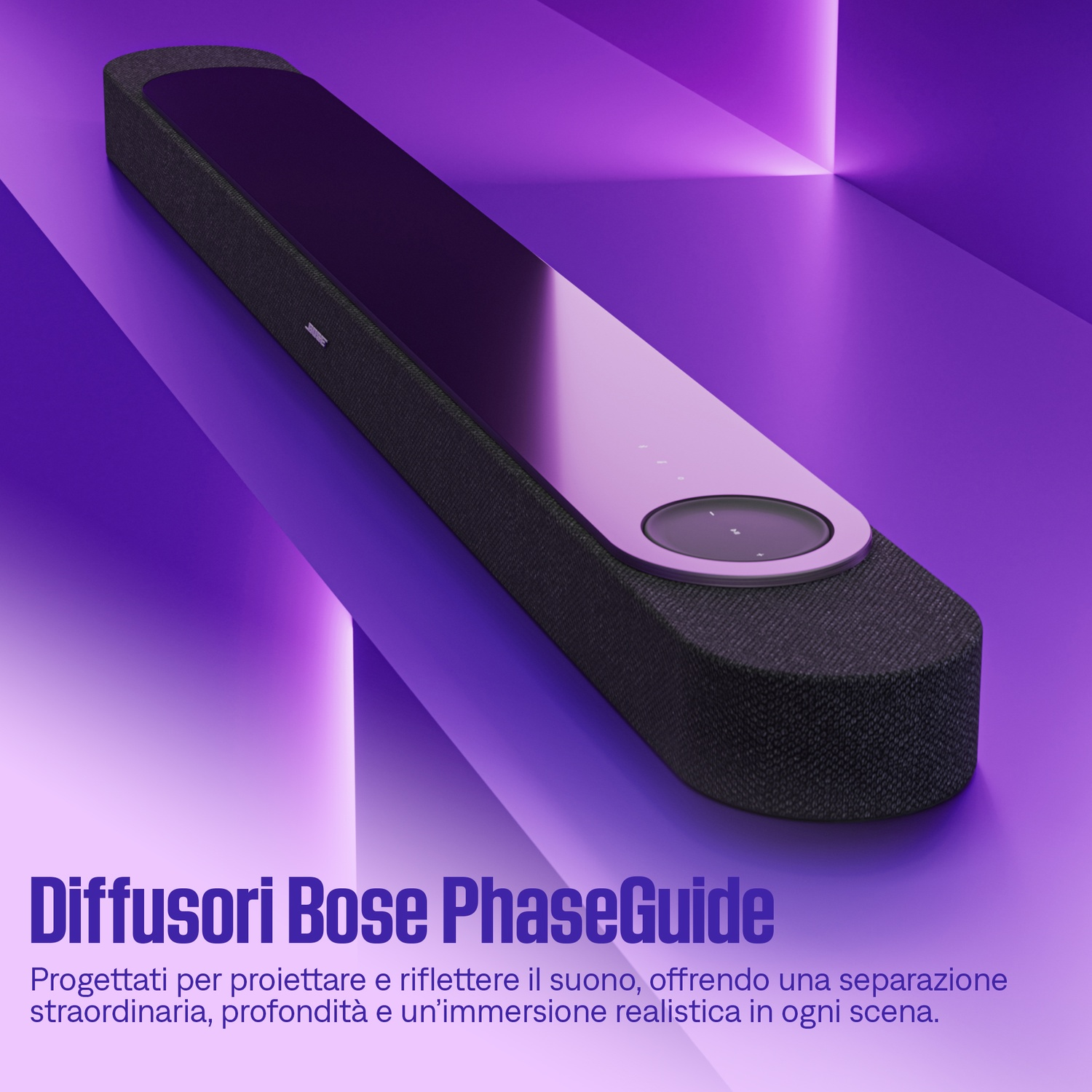 Soundbar Bose nera con piano in vetro su sfondo viola.