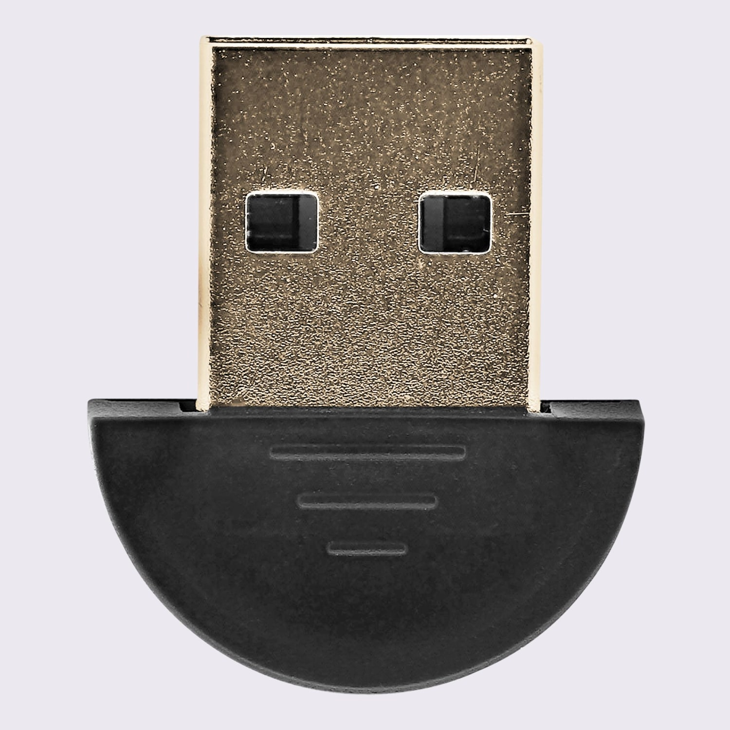 Arany USB csatlakozó fekete házzal és három horonnyal.