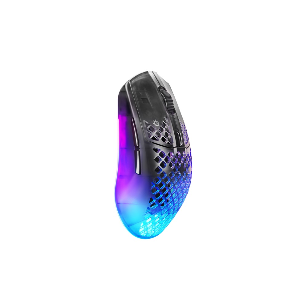 Beyaz arka planda mavi ve mor RGB aydınlatmalı siyah oyuncu mouse'u.