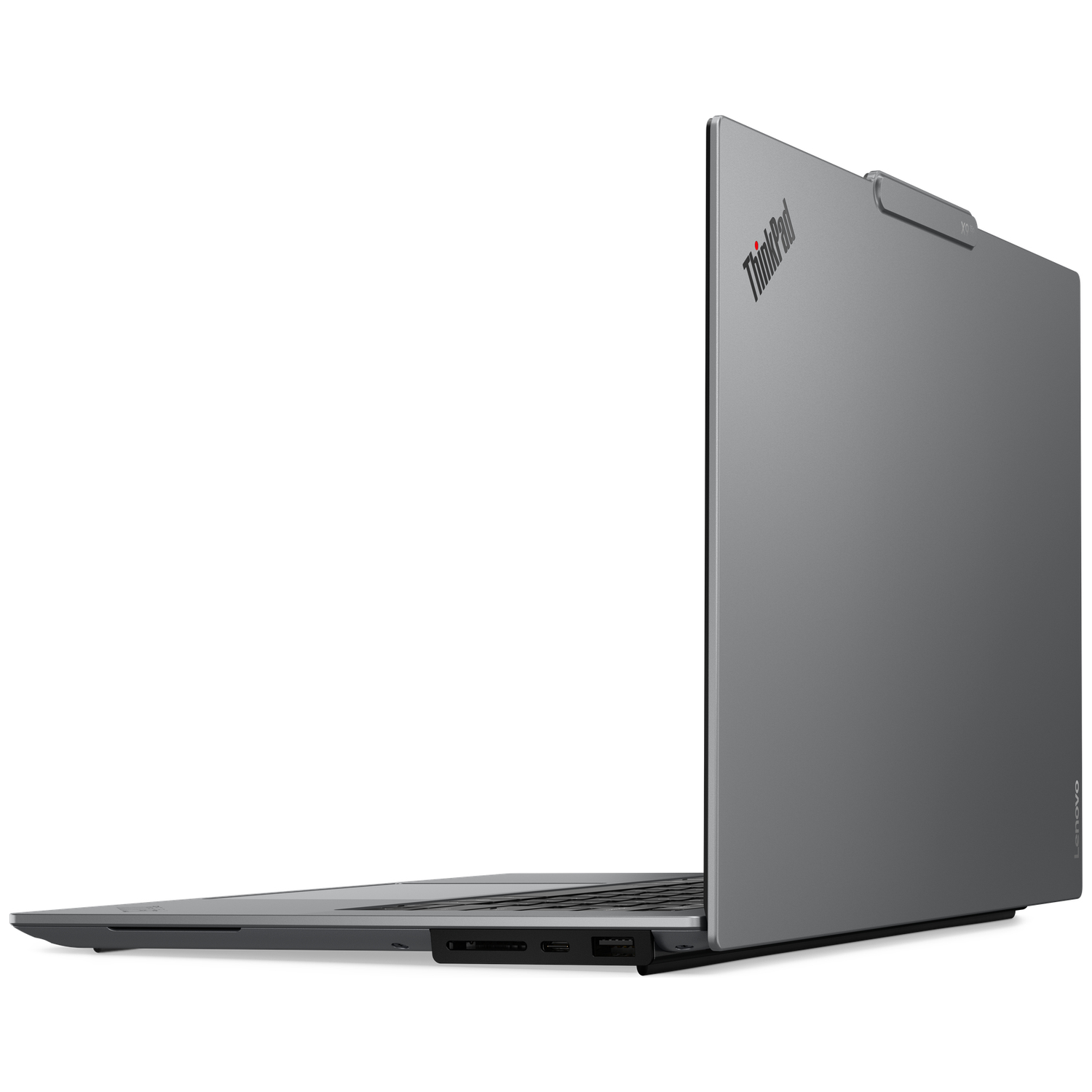 Grijze Lenovo ThinkPad laptop, zijdelings bekeken, met poorten en ThinkPad logo.