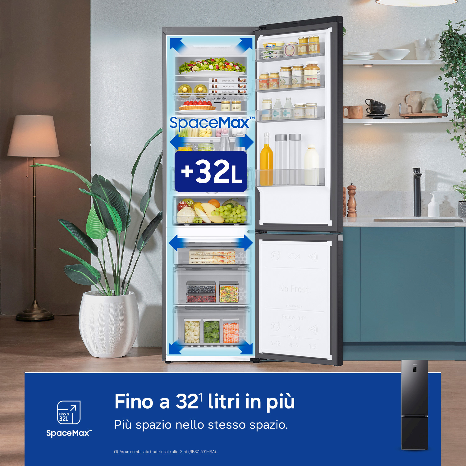 Frigorifero aperto con alimenti, che evidenzia la capacità di '+32L'.