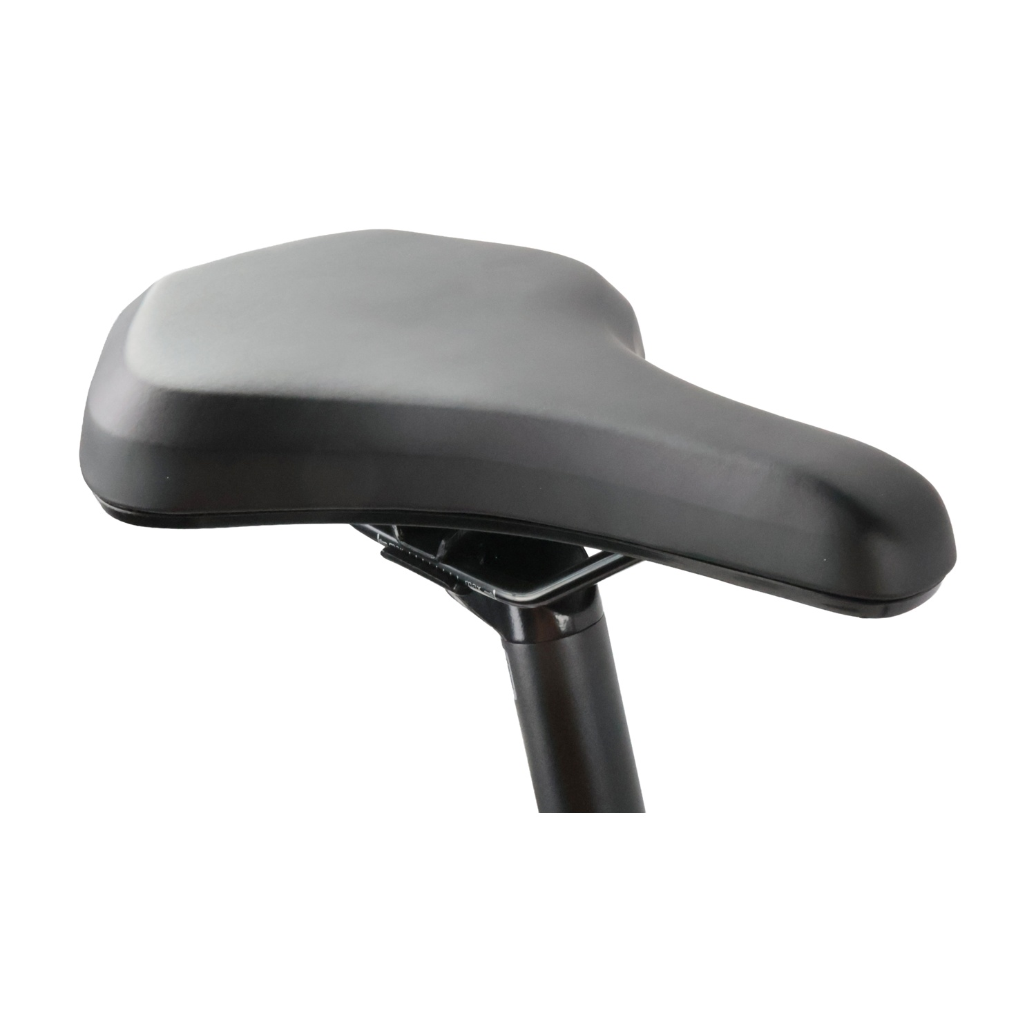 Sella da bicicletta nera con binari metallici e stelo, su sfondo bianco.