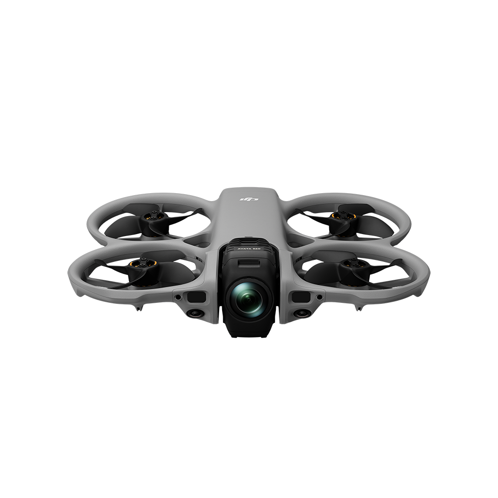 Dört pervaneli gri drone, önünde kamera.