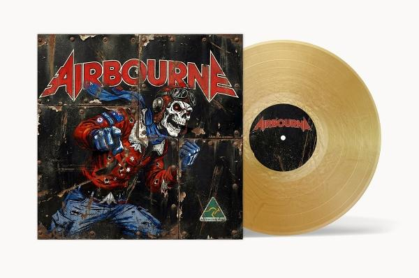 Airbourne-Schallplatte mit Totenkopf-Artwork und goldener Vinylscheibe daneben.