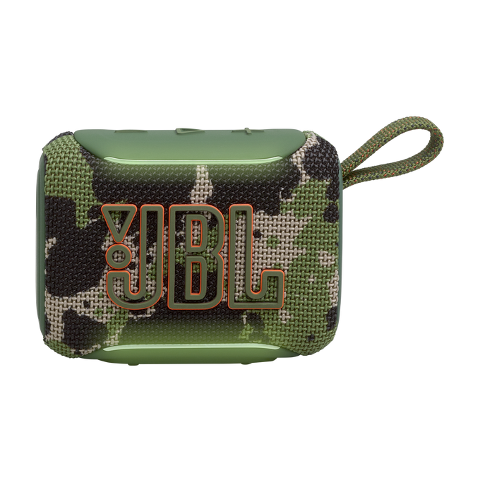 Altavoz JBL verde con patrón de camuflaje y logo JBL naranja sobre fondo negro.