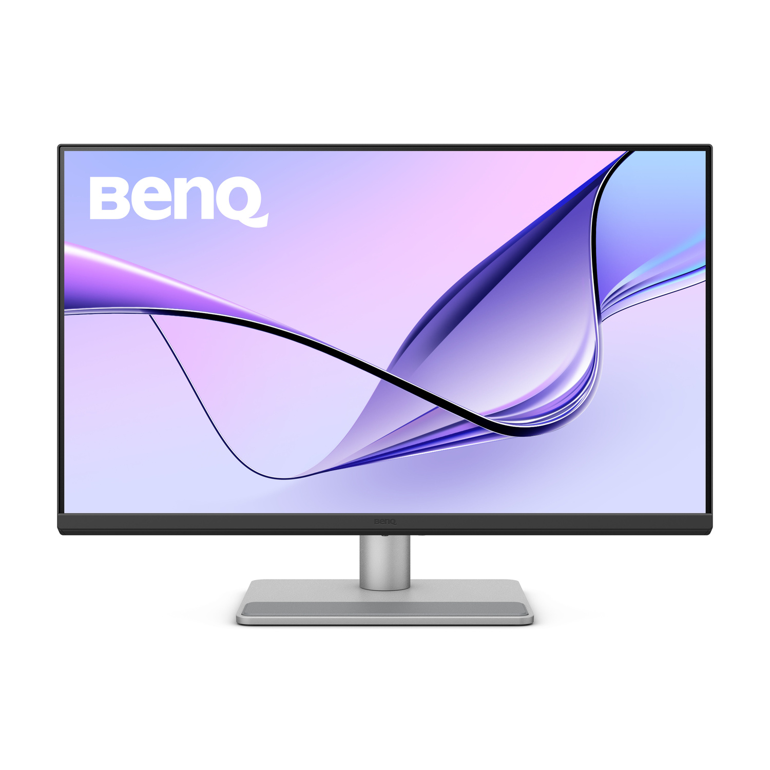 Un moderno monitor BenQ con piedistallo argentato è mostrato su sfondo bianco.