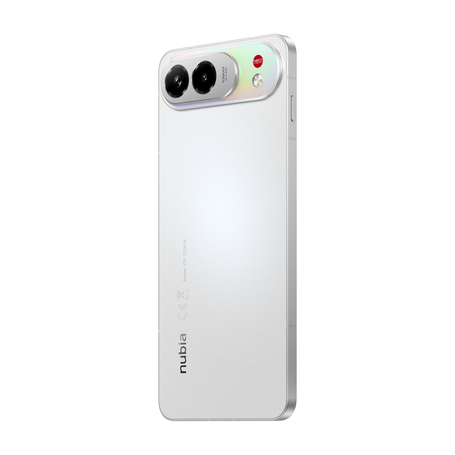 Uno smartphone bianco con tre fotocamere sul retro.