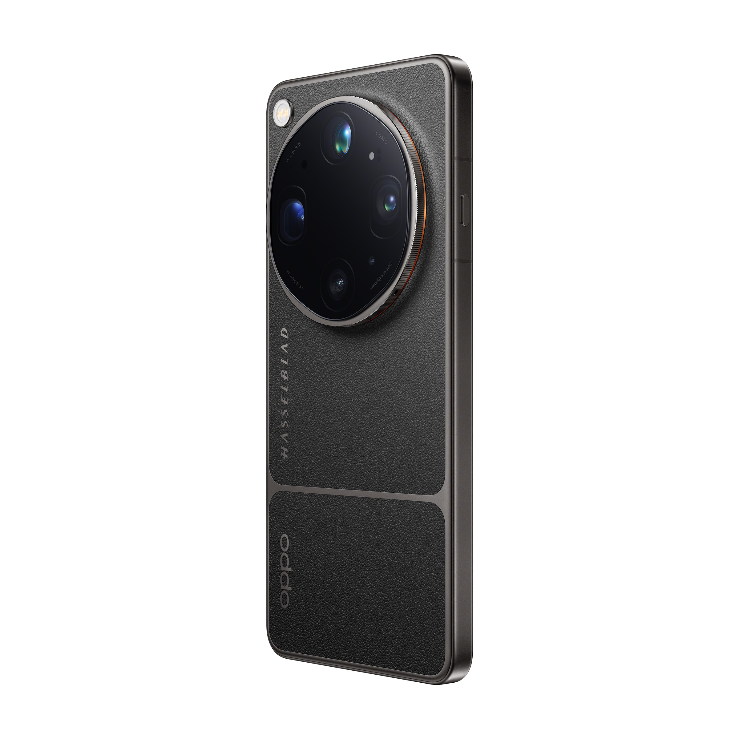 Tył czarnego smartfona z aparatem Hasselblad i logo OPPO.