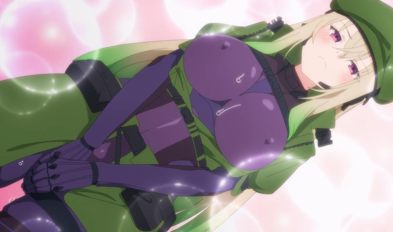Anime-Figur in grüner Uniform mit lila Akzenten, blonder Haare und pinkem Hintergrund.