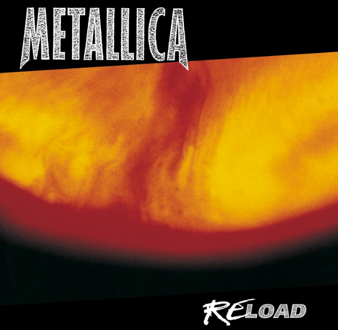 Metallica-Logo oben links, darunter ein abstraktes Muster in Gelb- und Rottönen.