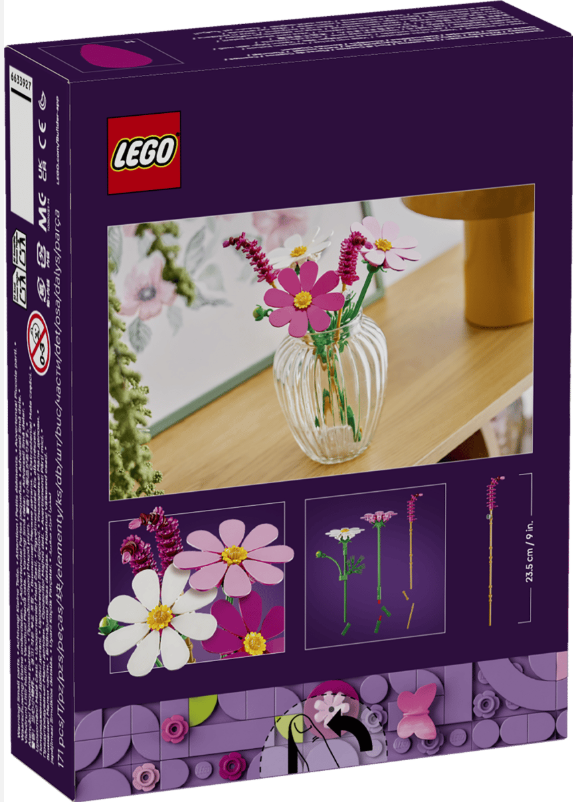 Lego-Blumen-Set mit rosa und weißen Blüten in einer Vase und auf der Packung.