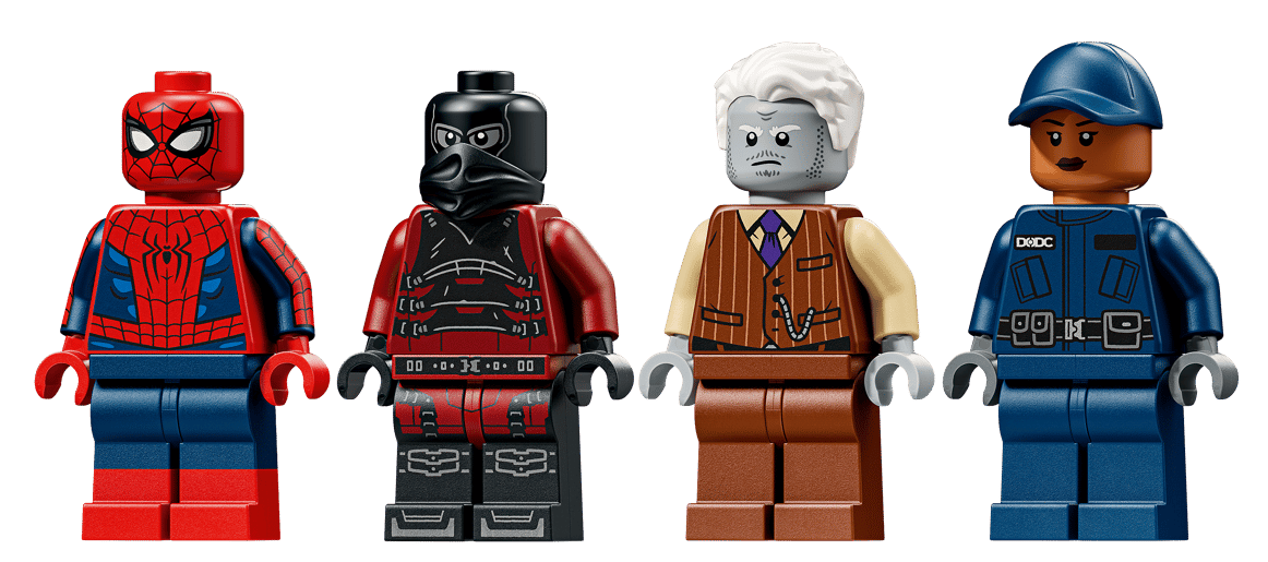 Vier Lego-Figuren: Spider-Man, ein Schwarz gekleideter Charakter, ein älterer Mann und eine Frau in Blau.