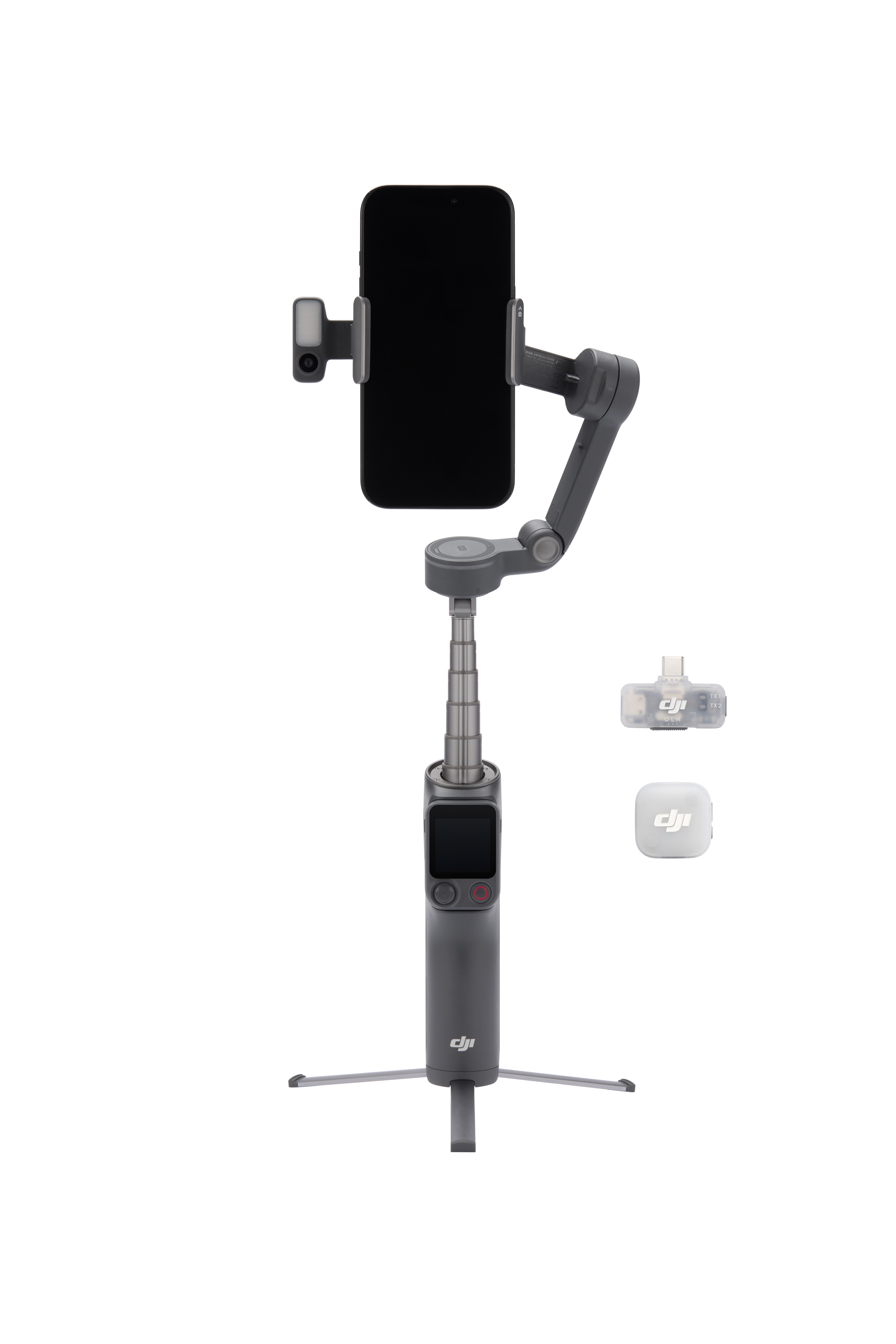 Szürke gimbal okostelefonnal, mikrofonnal és USB-C adapterrel fehér háttéren.