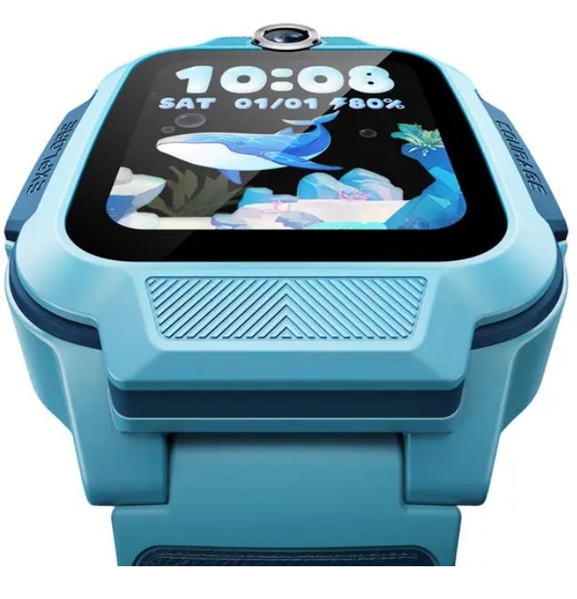Niebieski smartwatch wyświetlający wieloryba na ekranie, godzina 10:08.