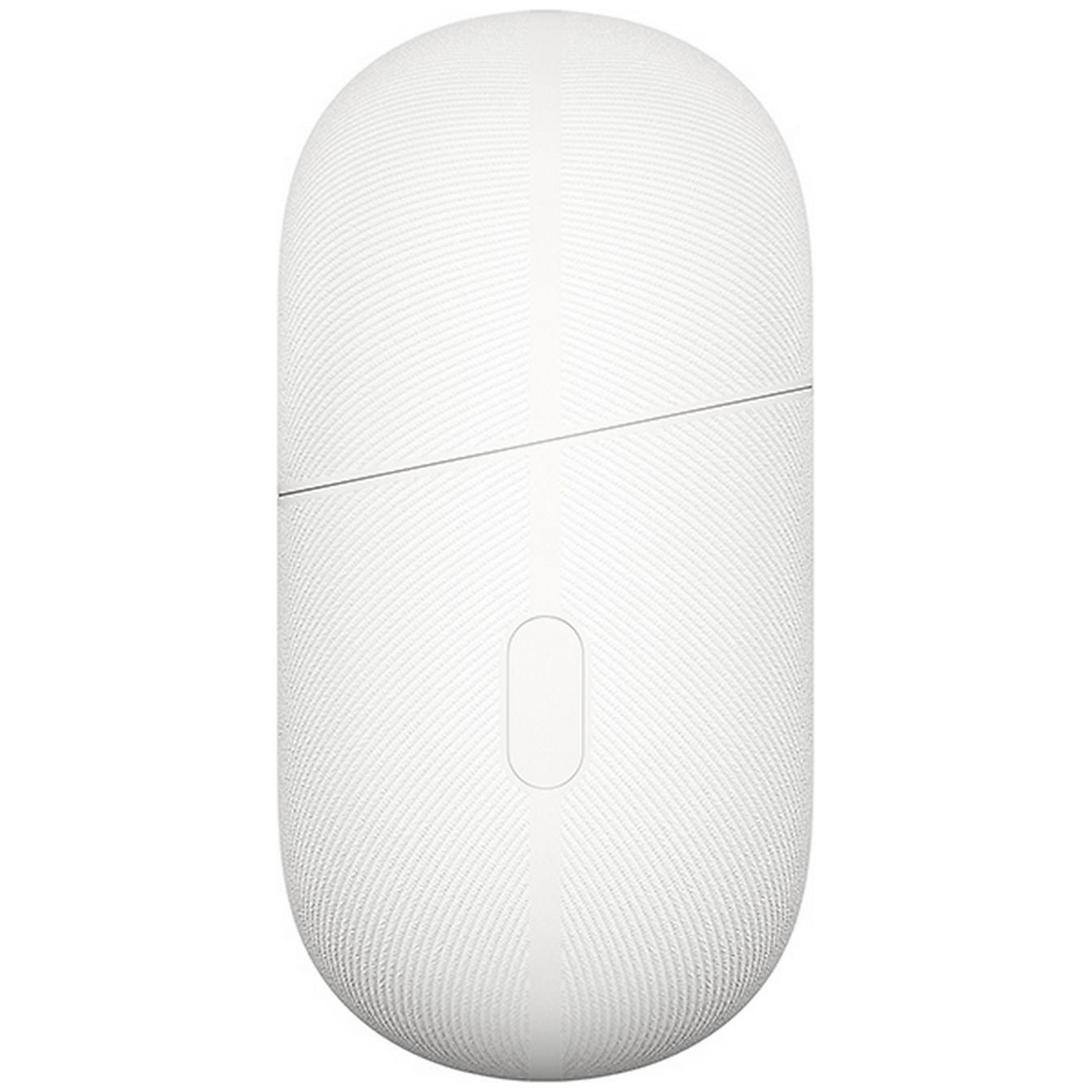 Een witte, ovale oplaadcase voor oordopjes met geribbelde textuur en een dunne naad.