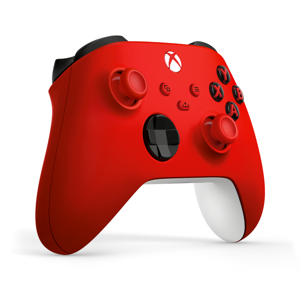 Un mando rojo de Xbox con detalles negros y agarre blanco.
