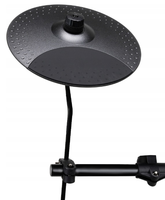 Czarny talerz hi-hat z radełkowanym pokrętłem na statywie.