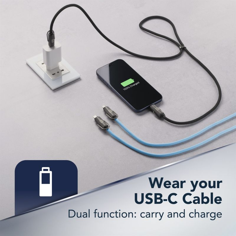 Ein Smartphone wird über ein USB-C-Kabel aufgeladen, das an einen Netzstecker und eine Steckdose angeschlossen ist.