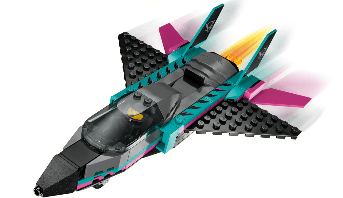 Ein Lego-Jet mit türkisen, schwarzen und pinken Akzenten, mit orangefarbenen Flammen aus dem Triebwerk.