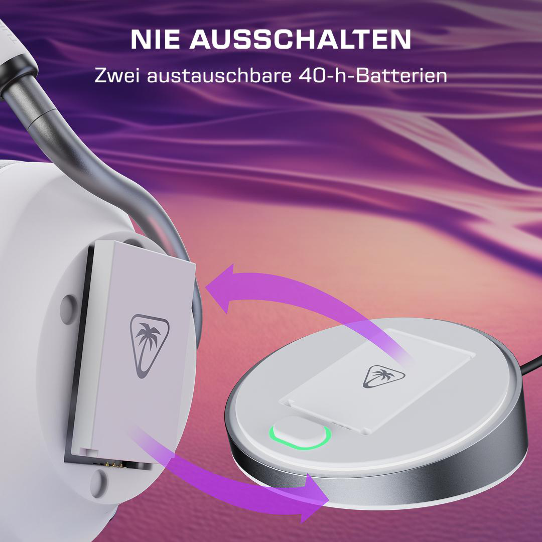 Zwei austauschbare 40-h-Batterien für Kopfhörer auf einer Ladestation.